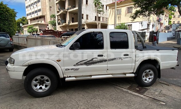Buy Used Mazda Proceed White Car in Maputo in Maputo Buy Used Mazda Proceed White Car in Maputo in Maputo