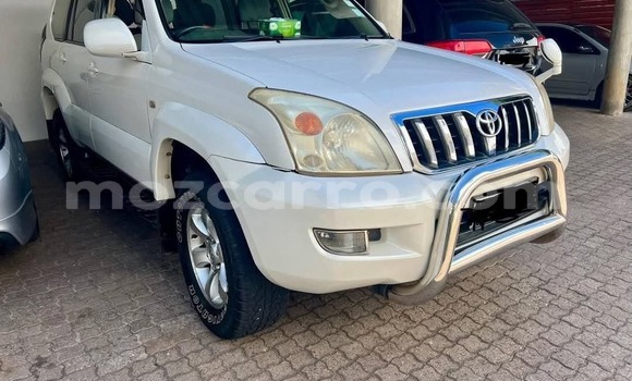 Nunua Ilio tumika Toyota Land Cruiser Prado Nyeupe Gari ndani ya Maputo nchini Maputo Nunua Ilio tumika Toyota Land Cruiser Prado Nyeupe Gari ndani ya Maputo nchini Maputo