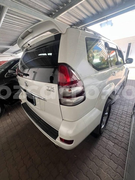 Big with watermark toyota land cruiser prado maputo maputo 36039