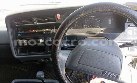 Buy Used Toyota Hiace White Car in Maputo in Maputo Buy Used Toyota Hiace White Car in Maputo in Maputo