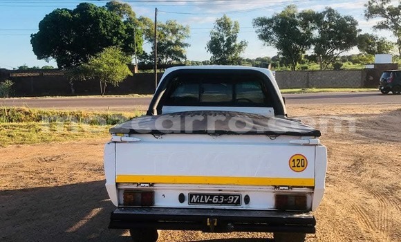 Tenga Tsaru Toyota Hilux Chena Mota in Maputo in Maputo Tenga Tsaru Toyota Hilux Chena Mota in Maputo in Maputo