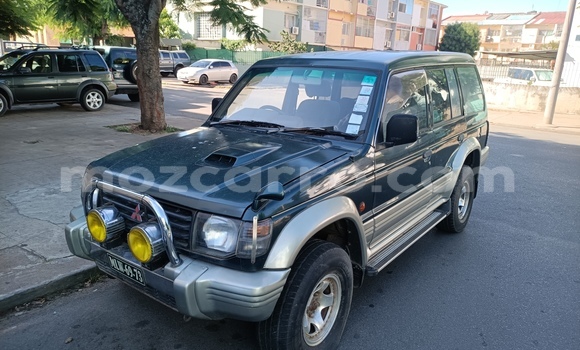 Nunua Ilio tumika Mitsubishi Pajero Kijani Gari ndani ya Maputo nchini Maputo Nunua Ilio tumika Mitsubishi Pajero Kijani Gari ndani ya Maputo nchini Maputo