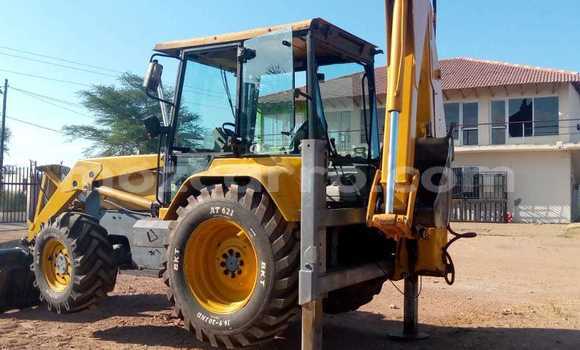 Nunua Ilio tumika AMC Hornet Nyingine Gari ndani ya Maputo nchini Maputo Nunua Ilio tumika AMC Hornet Nyingine Gari ndani ya Maputo nchini Maputo