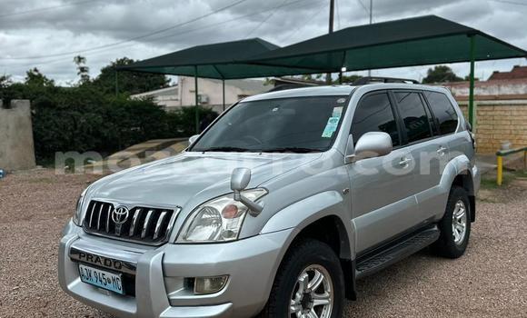 Buy Used Toyota Land Cruiser Prado Blue Car in Maputo in Maputo Buy Used Toyota Land Cruiser Prado Blue Car in Maputo in Maputo