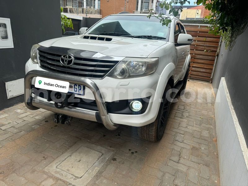 Big with watermark toyota land cruiser prado maputo maputo 36055