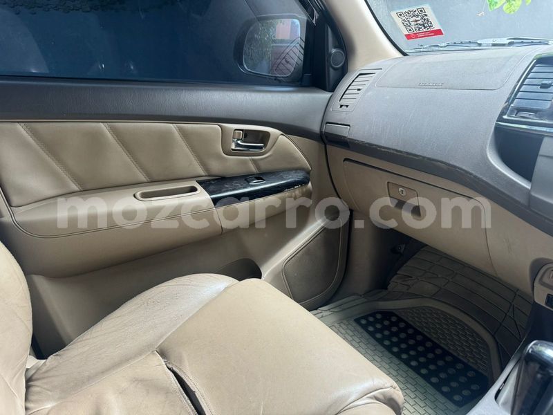 Big with watermark toyota land cruiser prado maputo maputo 36055