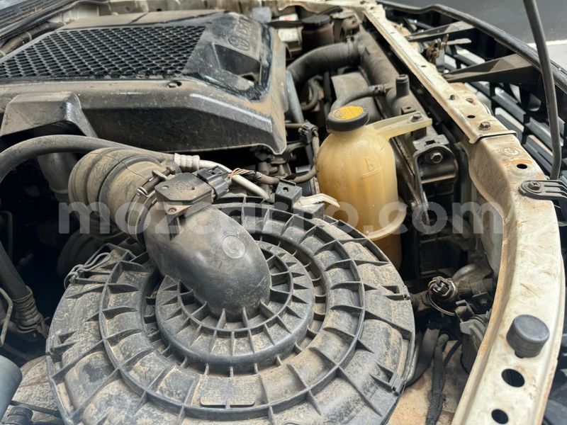 Big with watermark toyota land cruiser prado maputo maputo 36055