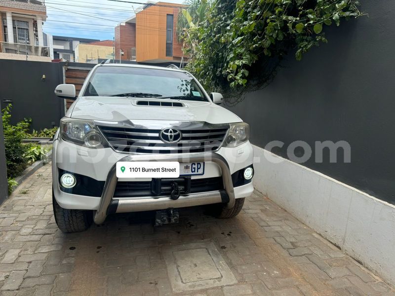 Big with watermark toyota land cruiser prado maputo maputo 36055