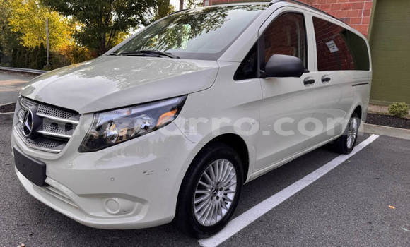 Buy Used Mercedes‒Benz Vito White Car in Maputo in Maputo Buy Used Mercedes‒Benz Vito White Car in Maputo in Maputo