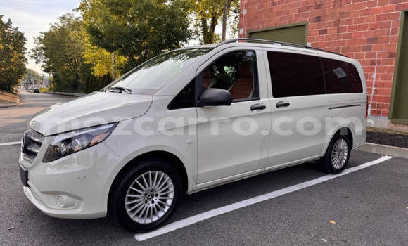 Buy Used Mercedes‒Benz Vito White Car in Maputo in Maputo Buy Used Mercedes‒Benz Vito White Car in Maputo in Maputo