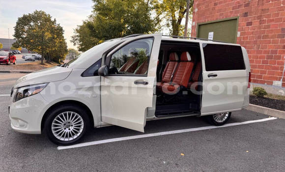Buy Used Mercedes‒Benz Vito White Car in Maputo in Maputo Buy Used Mercedes‒Benz Vito White Car in Maputo in Maputo