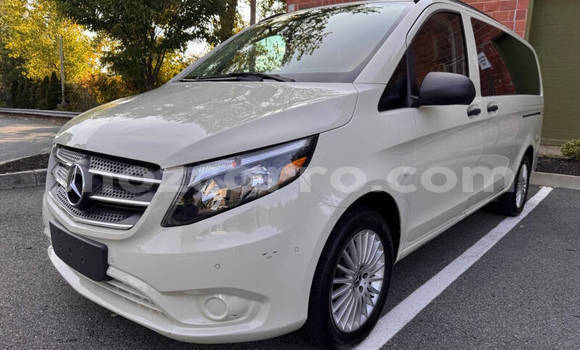 Buy Used Mercedes‒Benz Vito White Car in Maputo in Maputo Buy Used Mercedes‒Benz Vito White Car in Maputo in Maputo
