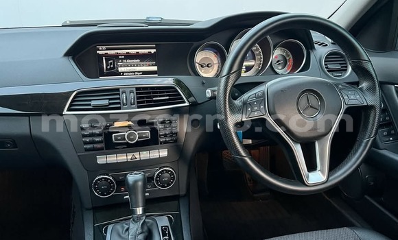 Nunua Mpya Mercedes-Benz C180 coupe Nyingine Gari ndani ya Maputo nchini Maputo Nunua Mpya Mercedes-Benz C180 coupe Nyingine Gari ndani ya Maputo nchini Maputo