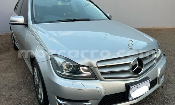 Nunua Mpya Mercedes-Benz C180 coupe Nyingine Gari ndani ya Maputo nchini Maputo Nunua Mpya Mercedes-Benz C180 coupe Nyingine Gari ndani ya Maputo nchini Maputo