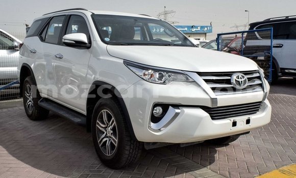 Tenga Imported Toyota Fortuner Chena Mota in Import - Dubai in Cabo Delgado Tenga Imported Toyota Fortuner Chena Mota in Import - Dubai in Cabo Delgado