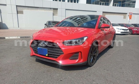 Nunua Ilio tumika Hyundai Veloster Nyekundu Gari ndani ya Maputo nchini Maputo