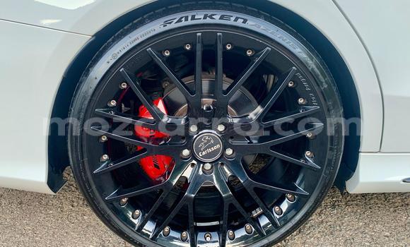 Nunua Mpya Mercedes-Benz C250 coupe Nyeupe Gari ndani ya Maputo nchini Maputo Nunua Mpya Mercedes-Benz C250 coupe Nyeupe Gari ndani ya Maputo nchini Maputo