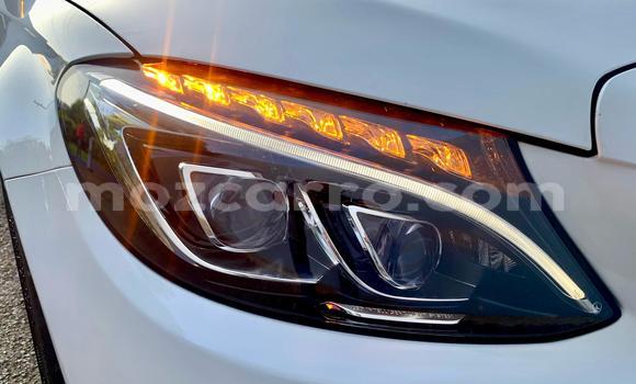 Nunua Mpya Mercedes-Benz C250 coupe Nyeupe Gari ndani ya Maputo nchini Maputo Nunua Mpya Mercedes-Benz C250 coupe Nyeupe Gari ndani ya Maputo nchini Maputo