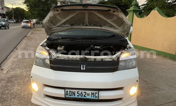 Tenga Tsaru Toyota Voxy Chena Mota in Maputo in Maputo Tenga Tsaru Toyota Voxy Chena Mota in Maputo in Maputo
