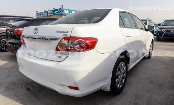 Comprar Importar Toyota Corolla Branco Carro em Import - Dubai em Cabo Delgado Comprar Importar Toyota Corolla Branco Carro em Import - Dubai em Cabo Delgado