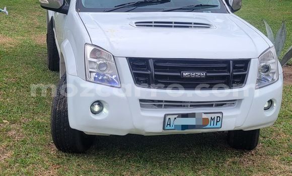 Tenga Tsaru Isuzu KB Chena Mota in Maputo in Maputo Tenga Tsaru Isuzu KB Chena Mota in Maputo in Maputo