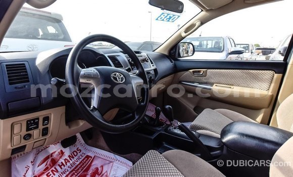 Comprar Importar Toyota Fortuner De outros Carro em Import - Dubai em Cabo Delgado Comprar Importar Toyota Fortuner De outros Carro em Import - Dubai em Cabo Delgado