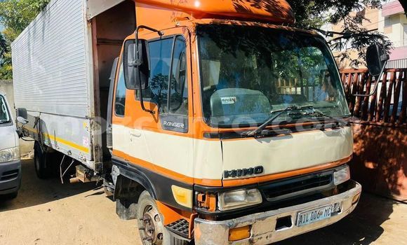 Tenga Tsaru Toyota 4Runner Zvimwe Mota in Maputo in Maputo Tenga Tsaru Toyota 4Runner Zvimwe Mota in Maputo in Maputo