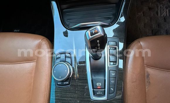 Nunua Ilio tumika BMW X3 Nyeusi Gari ndani ya Maputo nchini Maputo Nunua Ilio tumika BMW X3 Nyeusi Gari ndani ya Maputo nchini Maputo