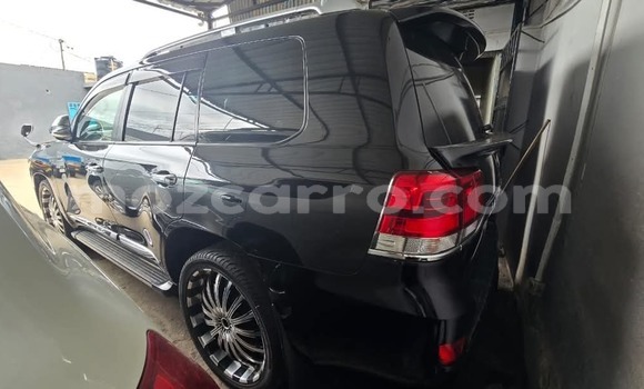 Buy New Toyota Land Cruiser Black Car in Maputo in Maputo Buy New Toyota Land Cruiser Black Car in Maputo in Maputo