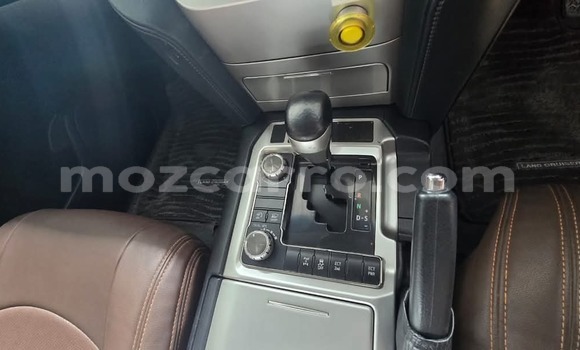 Buy New Toyota Land Cruiser Black Car in Maputo in Maputo Buy New Toyota Land Cruiser Black Car in Maputo in Maputo