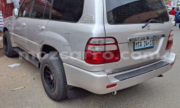 Comprar Usado Toyota Land Cruiser Prata Carro em Maputo em Maputo Comprar Usado Toyota Land Cruiser Prata Carro em Maputo em Maputo