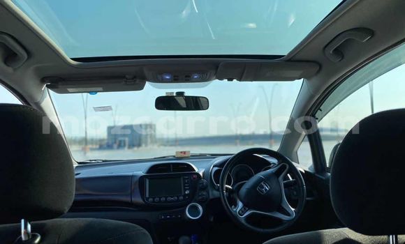 Nunua Ilio tumika Honda Fit Bluu Gari ndani ya Maputo nchini Maputo Nunua Ilio tumika Honda Fit Bluu Gari ndani ya Maputo nchini Maputo