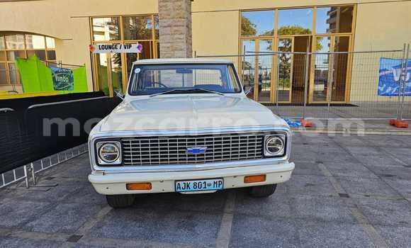 Tenga Tsaru Chevrolet C-10 Chena Mota in Maputo in Maputo