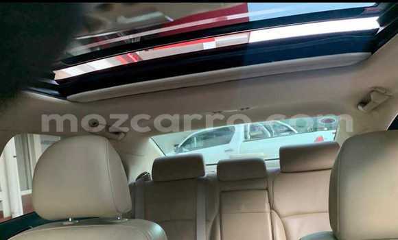 Tenga Tsaru Lexus IS Tsvuku Mota in Maputo in Maputo Tenga Tsaru Lexus IS Tsvuku Mota in Maputo in Maputo