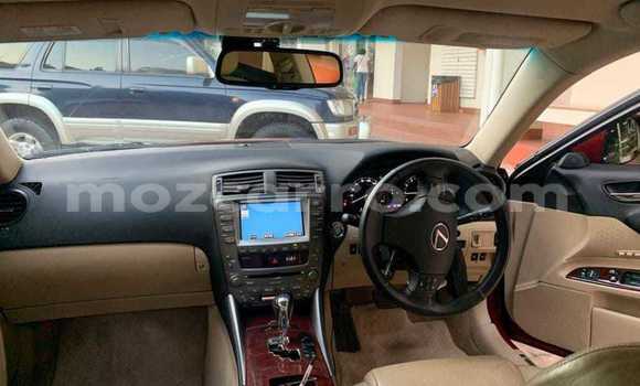 Tenga Tsaru Lexus IS Tsvuku Mota in Maputo in Maputo Tenga Tsaru Lexus IS Tsvuku Mota in Maputo in Maputo