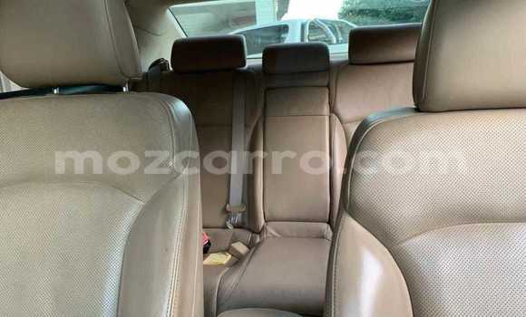 Tenga Tsaru Lexus IS Tsvuku Mota in Maputo in Maputo Tenga Tsaru Lexus IS Tsvuku Mota in Maputo in Maputo