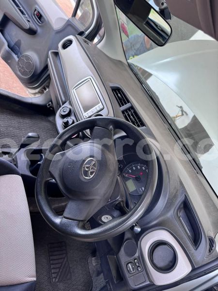 Big with watermark toyota vitz maputo maputo 36132