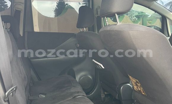 Nunua Ilio tumika Toyota Ractis Nyingine Gari ndani ya Maputo nchini Maputo Nunua Ilio tumika Toyota Ractis Nyingine Gari ndani ya Maputo nchini Maputo