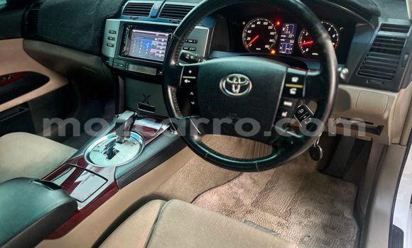 Buy Used Toyota Mark X White Car in Maputo in Maputo Buy Used Toyota Mark X White Car in Maputo in Maputo