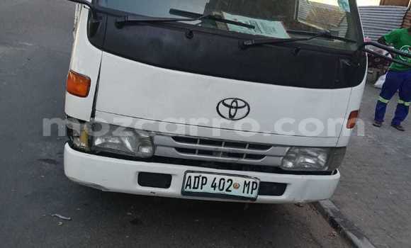 Nunua Ilio tumika Toyota Dyna Nyeupe Gari ndani ya Maputo nchini Maputo Nunua Ilio tumika Toyota Dyna Nyeupe Gari ndani ya Maputo nchini Maputo