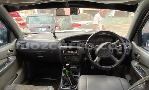 Comprar Usado Mazda BT-50 Branco Carro em Maputo em Maputo Comprar Usado Mazda BT-50 Branco Carro em Maputo em Maputo