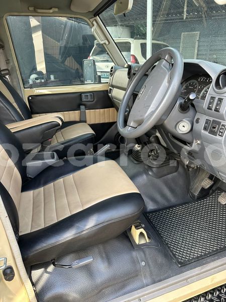 Big with watermark toyota land cruiser prado maputo maputo 36154