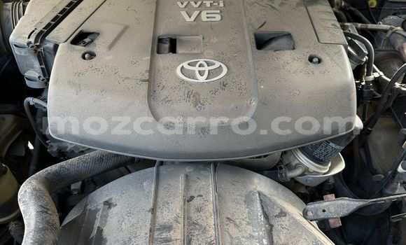 Nunua Ilio tumika Toyota Land Cruiser Prado Brown Gari ndani ya Maputo nchini Maputo Nunua Ilio tumika Toyota Land Cruiser Prado Brown Gari ndani ya Maputo nchini Maputo