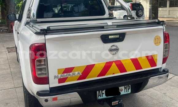 Nunua Ilio tumika Nissan Navara Nyeupe Gari ndani ya Maputo nchini Maputo Nunua Ilio tumika Nissan Navara Nyeupe Gari ndani ya Maputo nchini Maputo