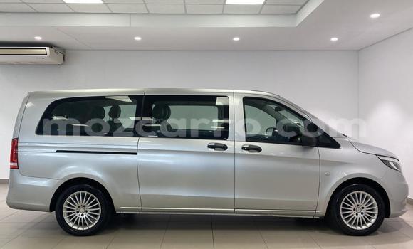 Tenga Tsaru Mercedes‒Benz Vito Sirivha Mota in Maputo in Maputo Tenga Tsaru Mercedes‒Benz Vito Sirivha Mota in Maputo in Maputo