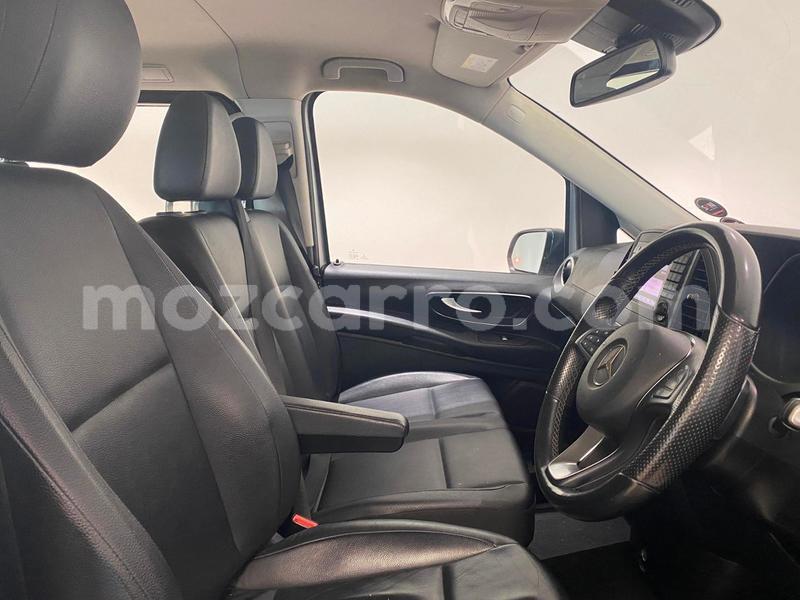 Big with watermark mercedes benz vito maputo maputo 36157