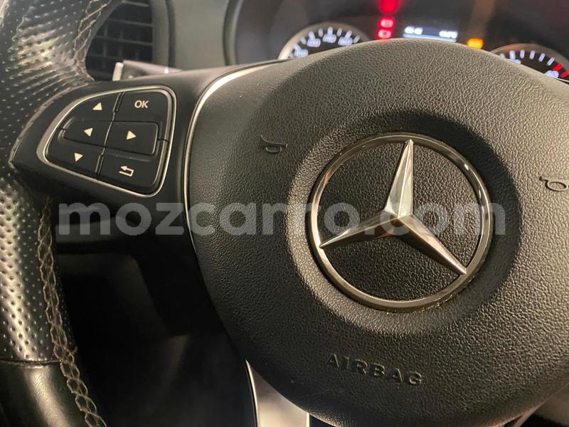 Big with watermark mercedes benz vito maputo maputo 36157