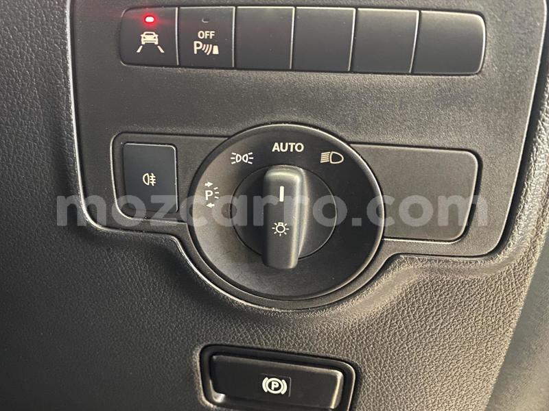 Big with watermark mercedes benz vito maputo maputo 36157