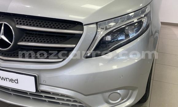 Tenga Tsaru Mercedes‒Benz Vito Sirivha Mota in Maputo in Maputo Tenga Tsaru Mercedes‒Benz Vito Sirivha Mota in Maputo in Maputo