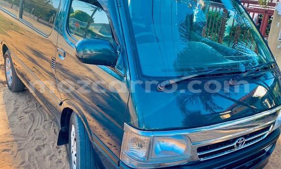 Comprar Usado Toyota Hiace Verde Carro em Xai-Xai em Gaza